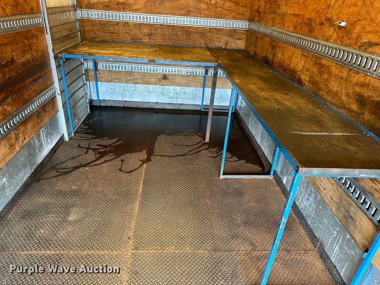 image for item EG1377 2012 Kenworth  T370 box truck