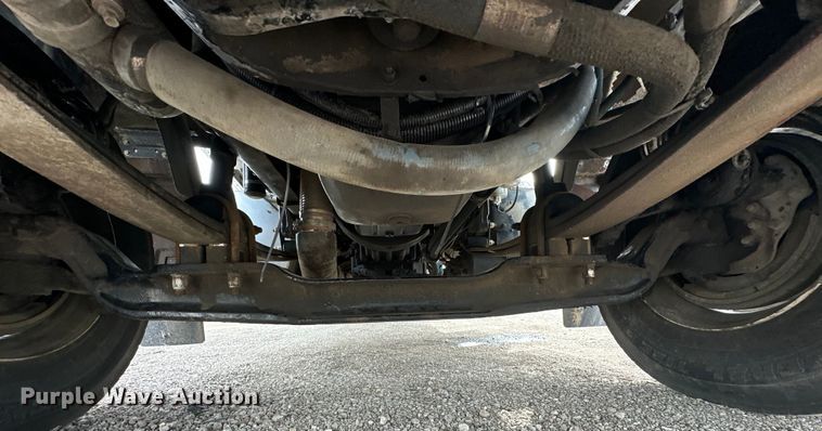 image for item EG1377 2012 Kenworth  T370 box truck