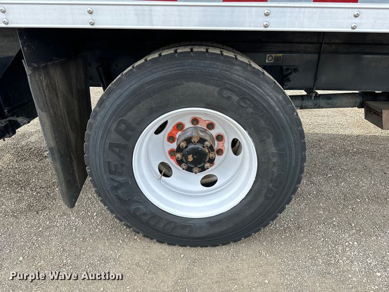 image for item EG1377 2012 Kenworth  T370 box truck