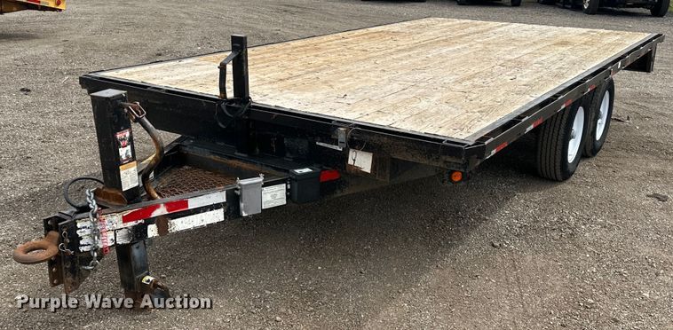 image for item EG1382 2006 Snake River Trailer  equipment trailer