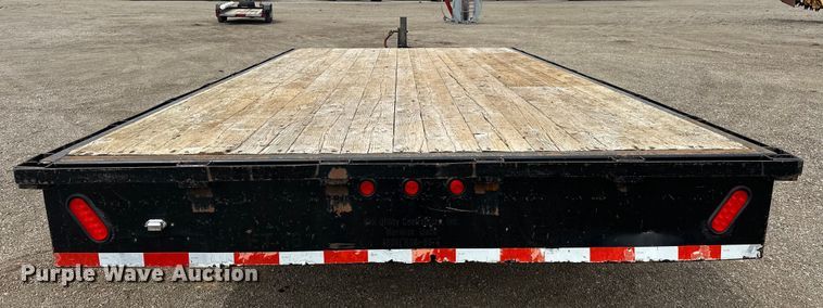 image for item EG1382 2006 Snake River Trailer  equipment trailer