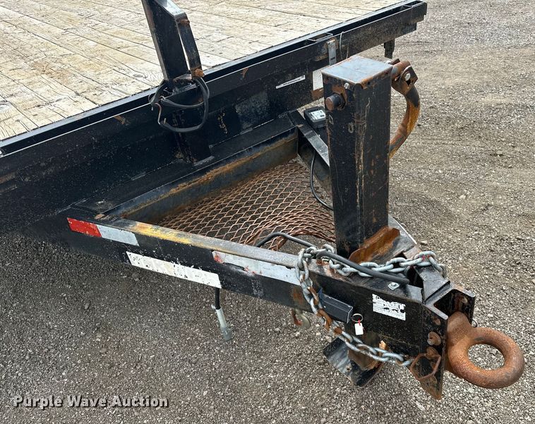 image for item EG1382 2006 Snake River Trailer  equipment trailer
