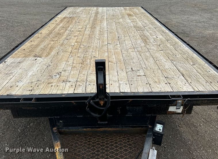 image for item EG1382 2006 Snake River Trailer  equipment trailer