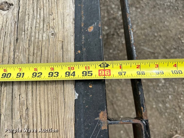 image for item EG1382 2006 Snake River Trailer  equipment trailer