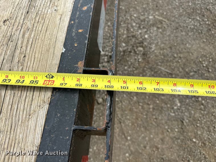 image for item EG1382 2006 Snake River Trailer  equipment trailer