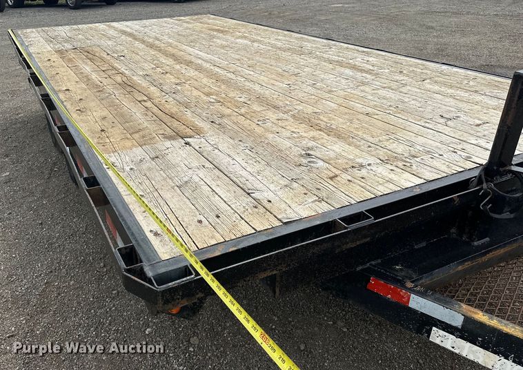 image for item EG1382 2006 Snake River Trailer  equipment trailer