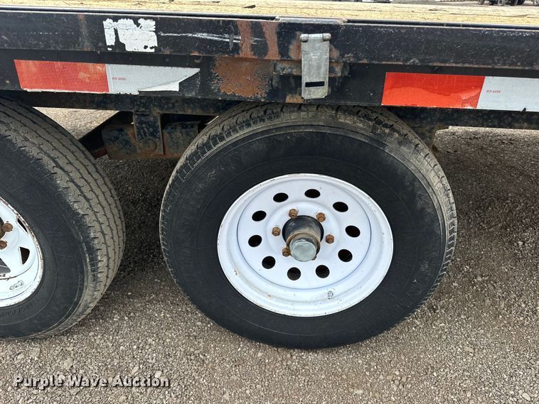 image for item EG1382 2006 Snake River Trailer  equipment trailer