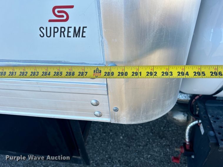 image for item EG1420 2021 Ford F650 Super Duty box truck