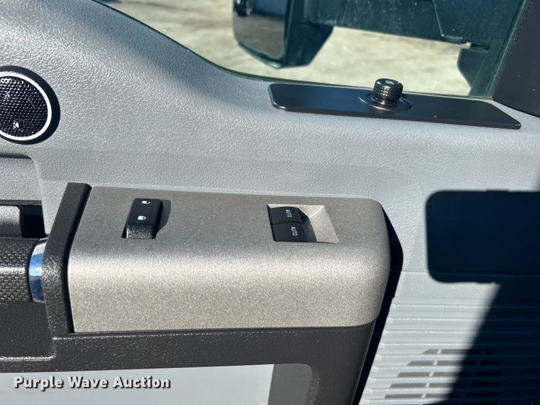 image for item EG1420 2021 Ford F650 Super Duty box truck