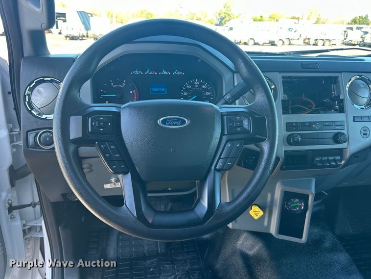 image for item EG1420 2021 Ford F650 Super Duty box truck