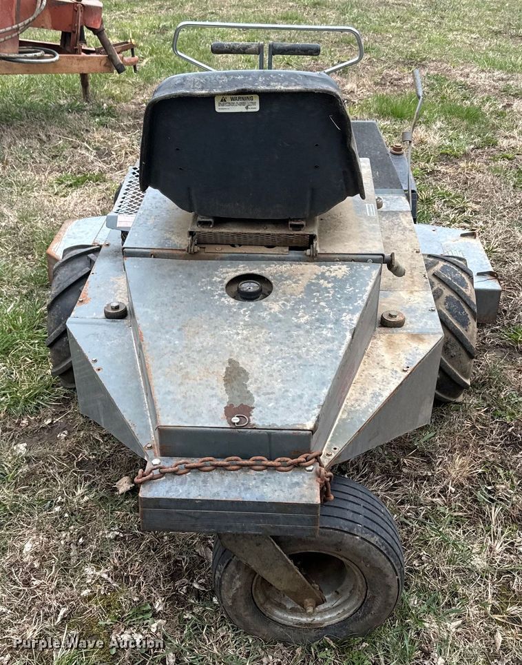 image for item EH5378 (2) Grazer G1890V ZTR lawn mowers