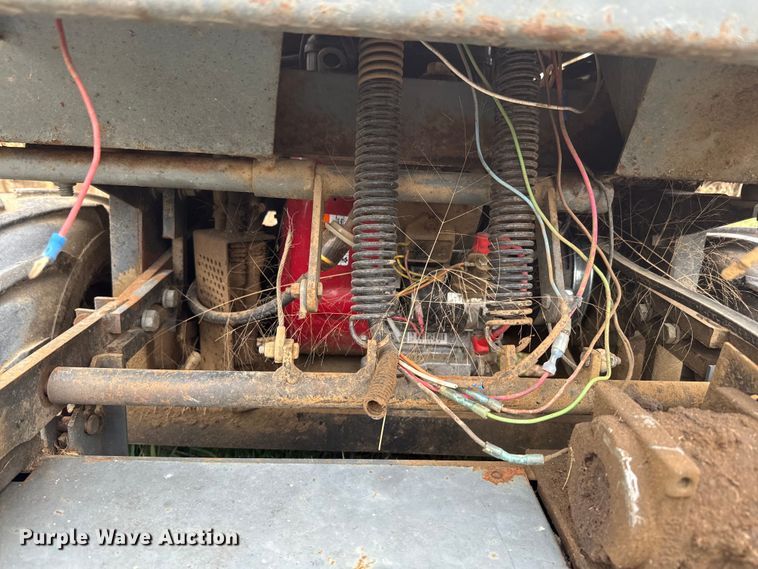 image for item EH5378 (2) Grazer G1890V ZTR lawn mowers