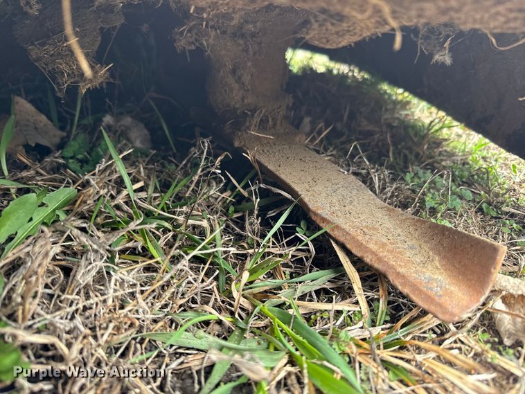 image for item EH5378 (2) Grazer G1890V ZTR lawn mowers