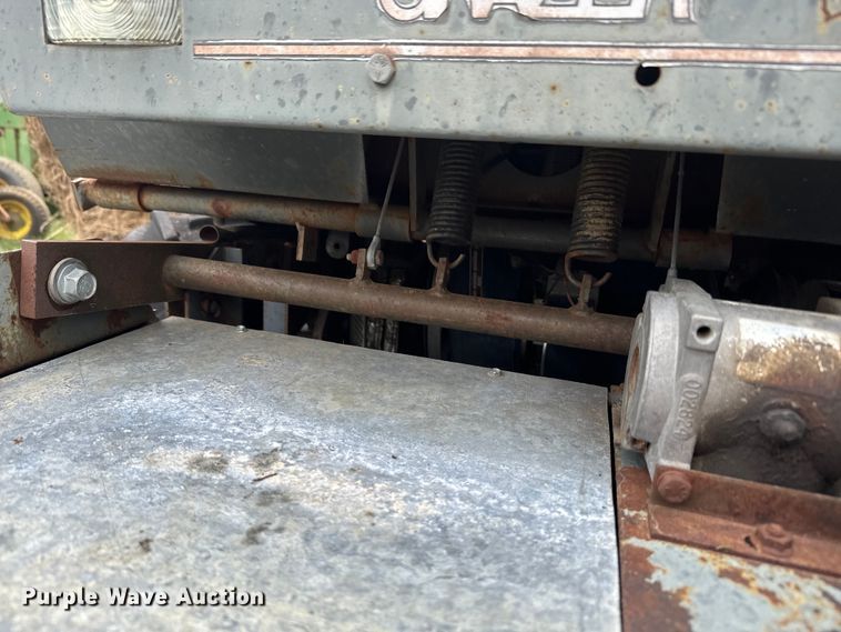 image for item EH5378 (2) Grazer G1890V ZTR lawn mowers