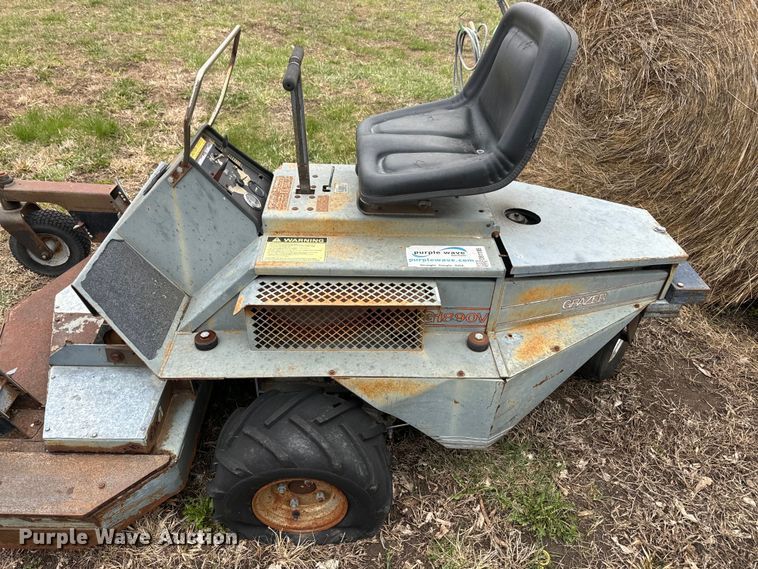 image for item EH5378 (2) Grazer G1890V ZTR lawn mowers