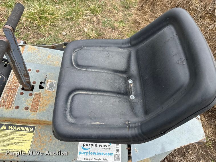 image for item EH5378 (2) Grazer G1890V ZTR lawn mowers