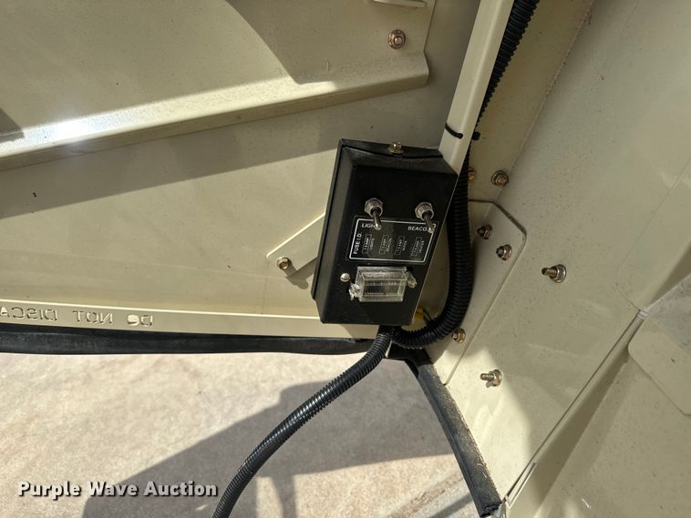 image for item EH5438 Grasshopper  cab