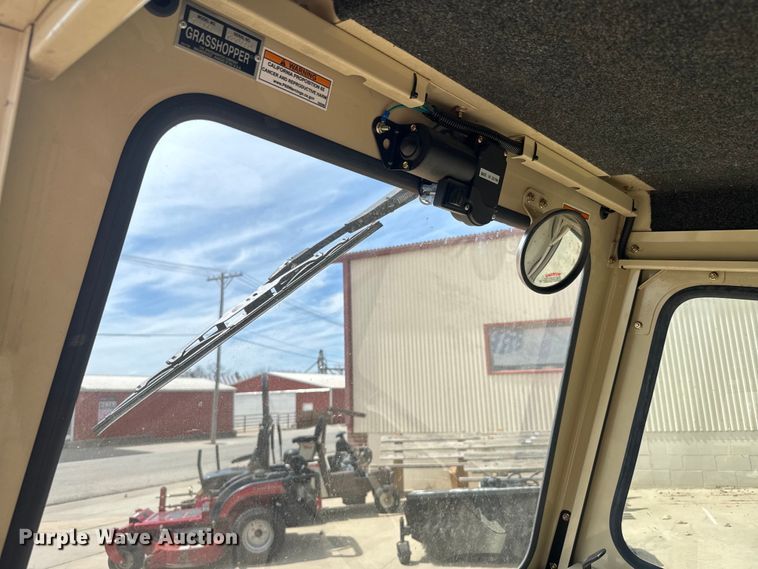 image for item EH5438 Grasshopper  cab