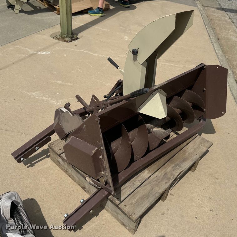 image for item EH5440 Grasshopper  412 snow blower