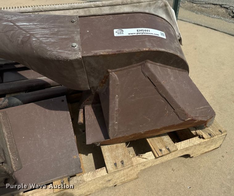 image for item EH5441 Grasshopper  352 parts