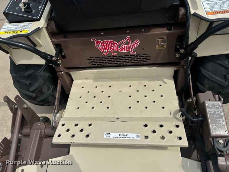 image for item EH5443 Grasshopper 729BT6 ZTR lawn mower