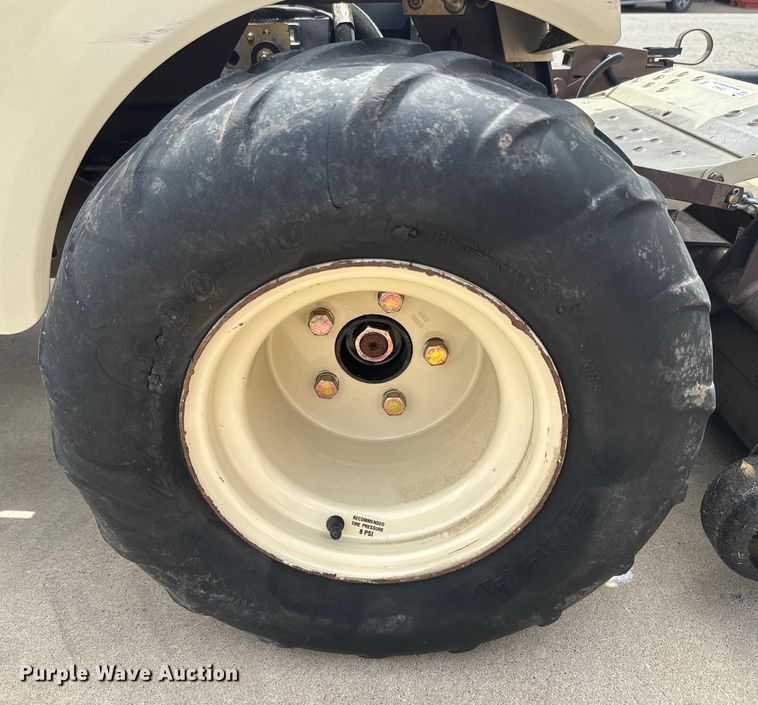 image for item EH5443 Grasshopper 729BT6 ZTR lawn mower