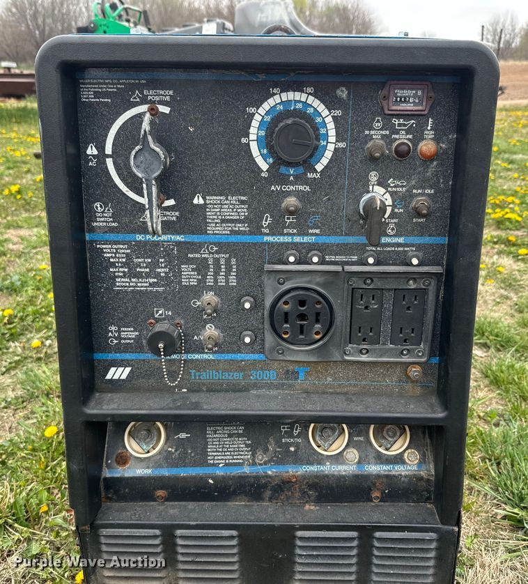 image for item EH5445 Miller Trailblazer 300D welder/generator