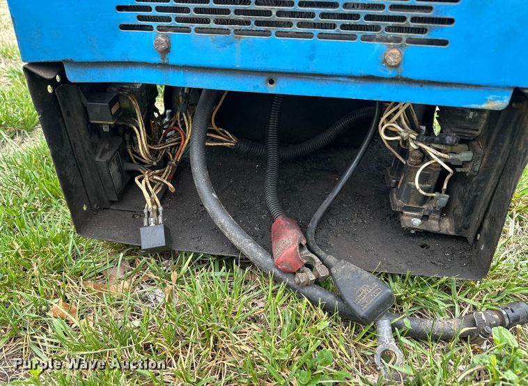 image for item EH5445 Miller Trailblazer 300D welder/generator