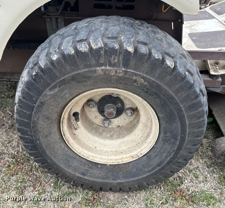 image for item EH5447 Grasshopper  614 ZTR lawn mower