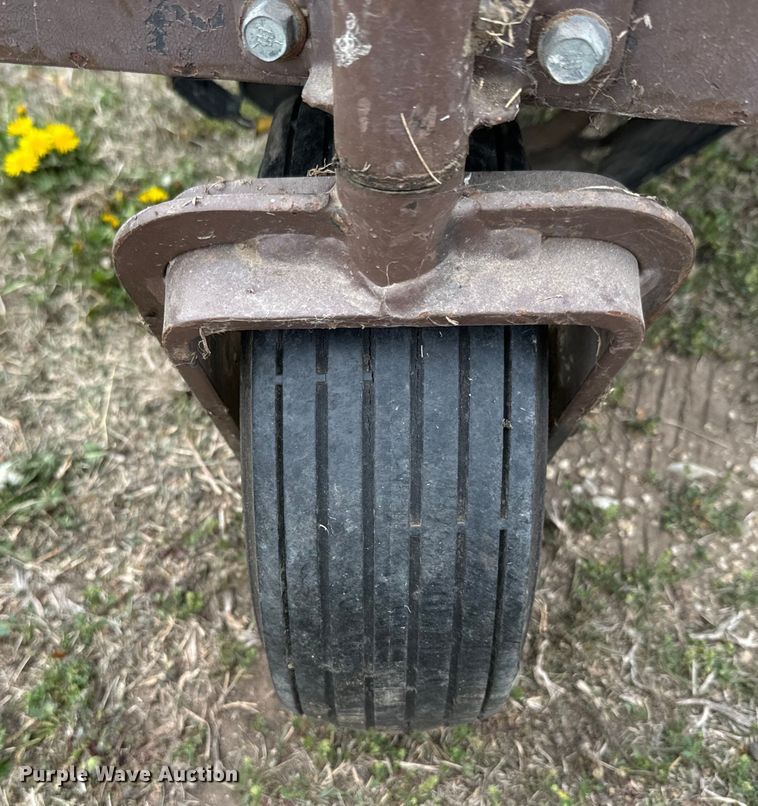 image for item EH5447 Grasshopper  614 ZTR lawn mower