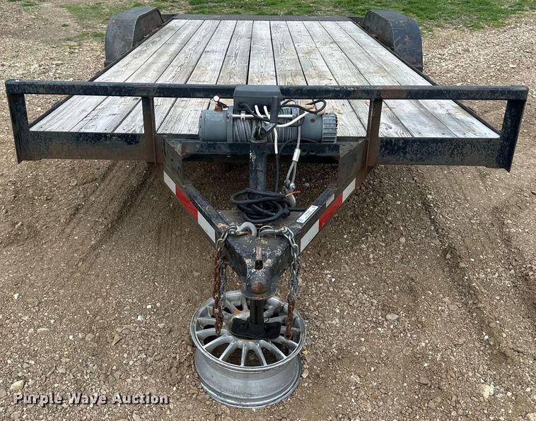 image for item EH6666 2003 UMFG equipment trailer