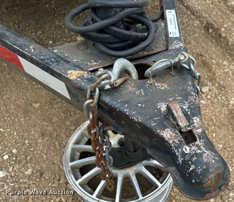 image for item EH6666 2003 UMFG equipment trailer