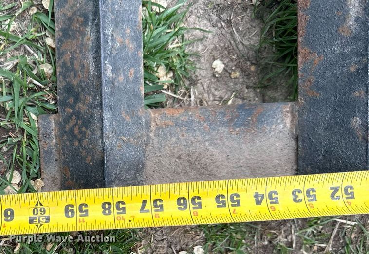 image for item EH6666 2003 UMFG equipment trailer