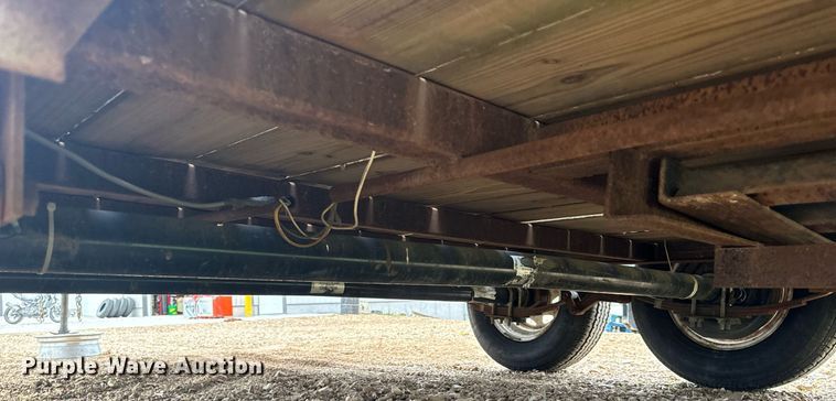 image for item EH6666 2003 UMFG equipment trailer