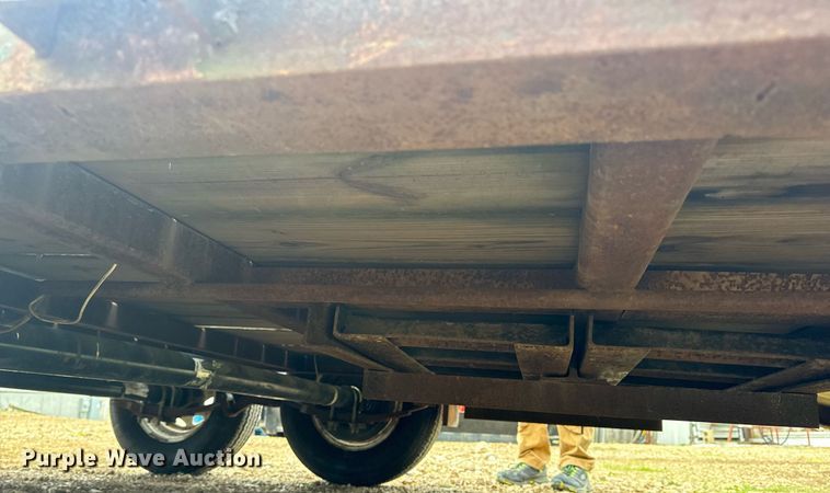 image for item EH6666 2003 UMFG equipment trailer