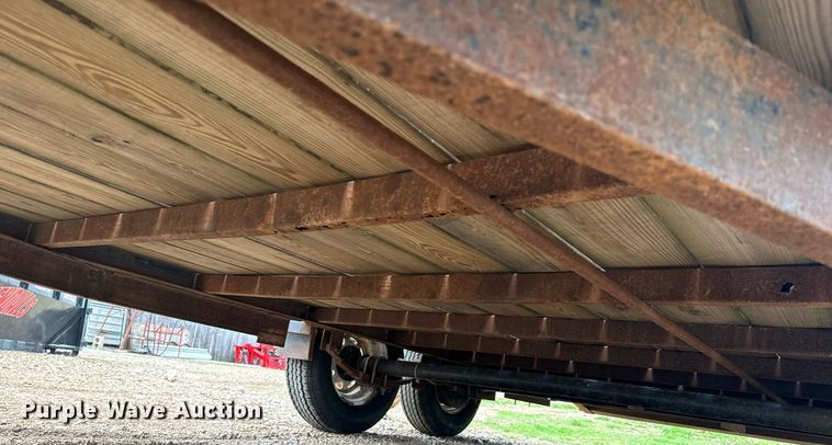 image for item EH6666 2003 UMFG equipment trailer