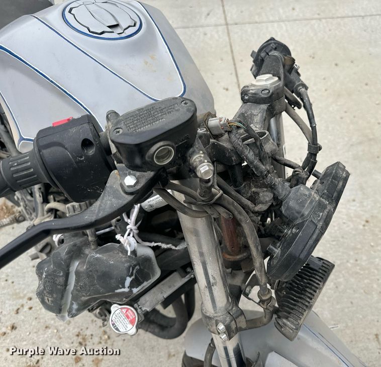 image for item EH6667 2023 Kawasaki EX400 motorcycle