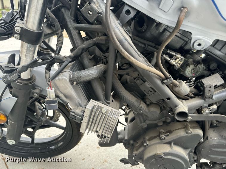 image for item EH6667 2023 Kawasaki EX400 motorcycle