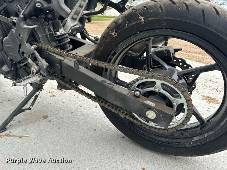 image for item EH6667 2023 Kawasaki EX400 motorcycle