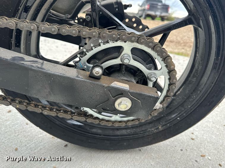 image for item EH6667 2023 Kawasaki EX400 motorcycle