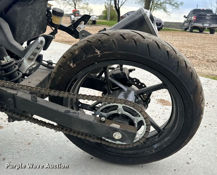 image for item EH6667 2023 Kawasaki EX400 motorcycle