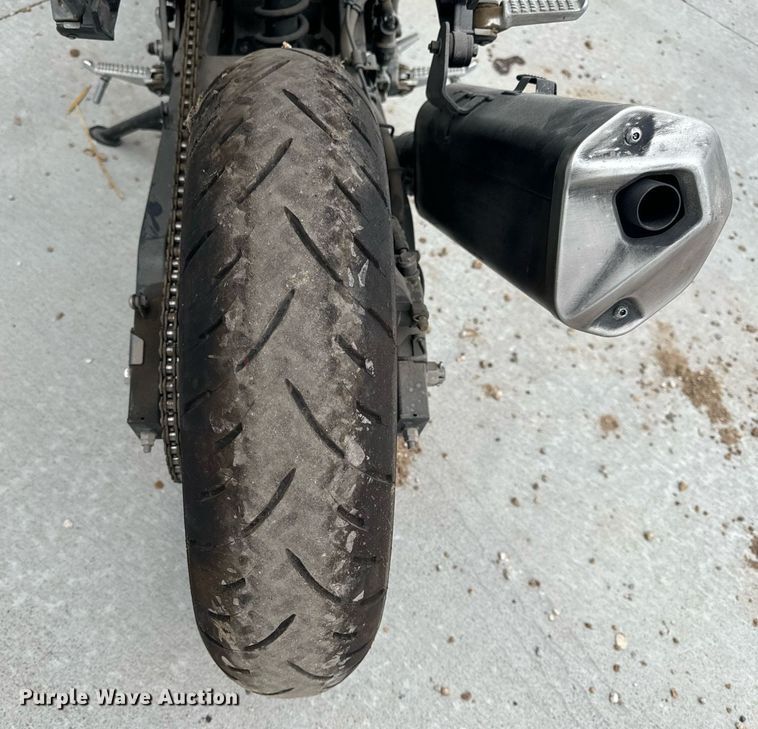 image for item EH6667 2023 Kawasaki EX400 motorcycle