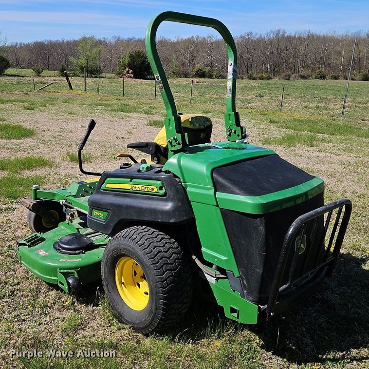 image for item EI3675 John Deere Z997R ZTR lawn mower