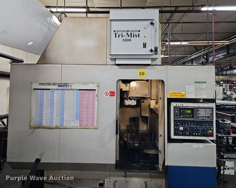 image for item EI3693 1999 Daewoo DMV-400 vertical milling machine