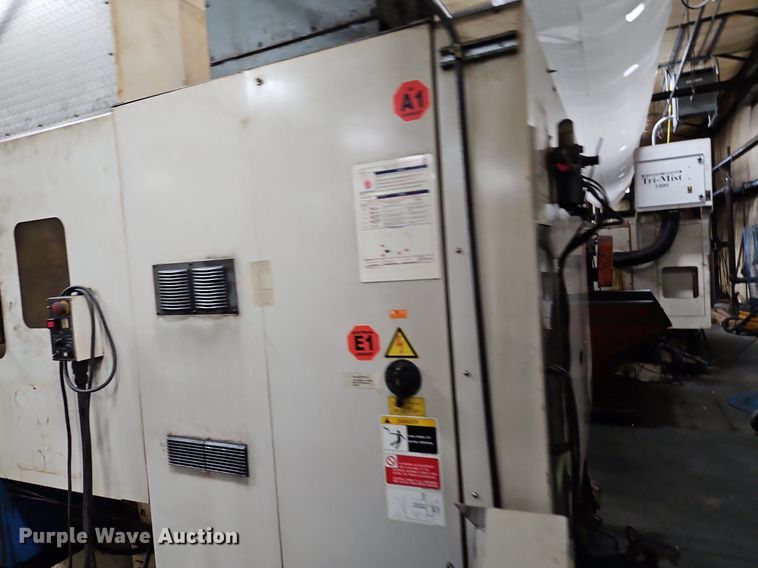 image for item EI3693 1999 Daewoo DMV-400 vertical milling machine