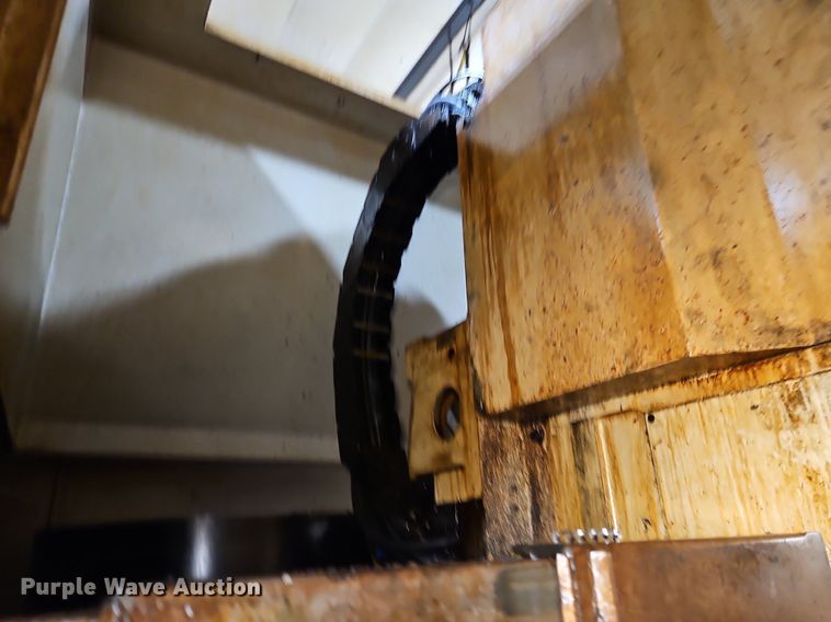 image for item EI3693 1999 Daewoo DMV-400 vertical milling machine