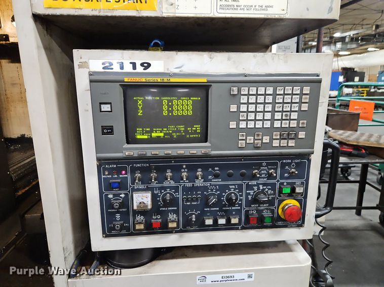 image for item EI3693 1999 Daewoo DMV-400 vertical milling machine