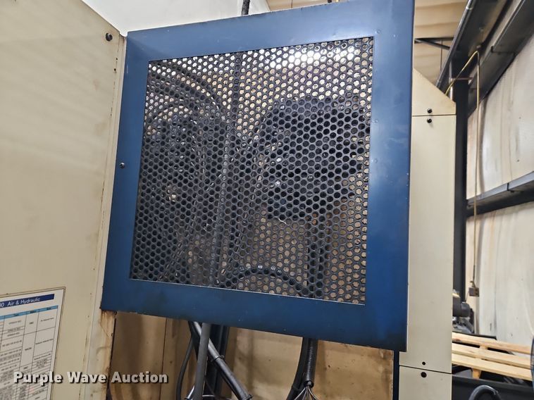 image for item EI3694 2004 Kiwa KNH-400 horizontal milling machine