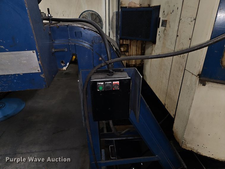 image for item EI3694 2004 Kiwa KNH-400 horizontal milling machine