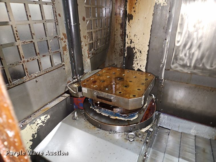 image for item EI3694 2004 Kiwa KNH-400 horizontal milling machine